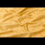 Ярко-желтая вискоза ручной работы с вышивкой листья